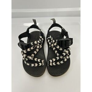 Kids Chaco Sandals Black And White Size 11